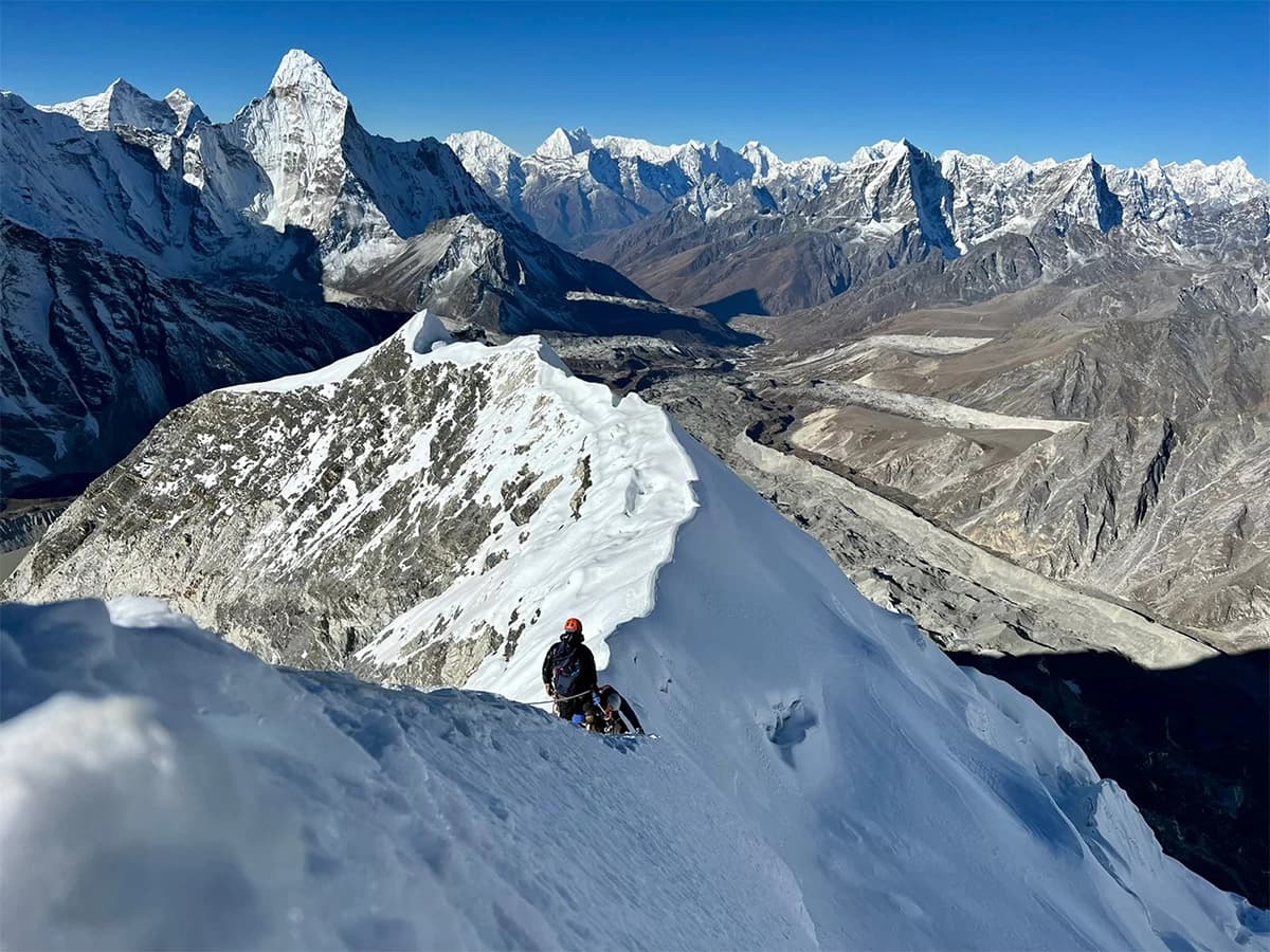 Island Peak Climbing - 13 Days