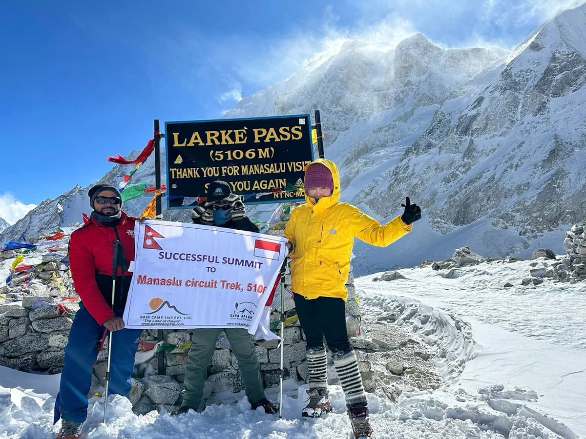Manaslu Circuit Trek - 15 Days