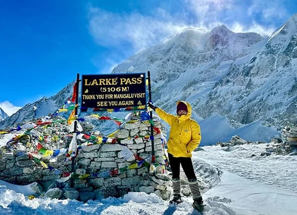 Manaslu Circuit Trek - 15 Days