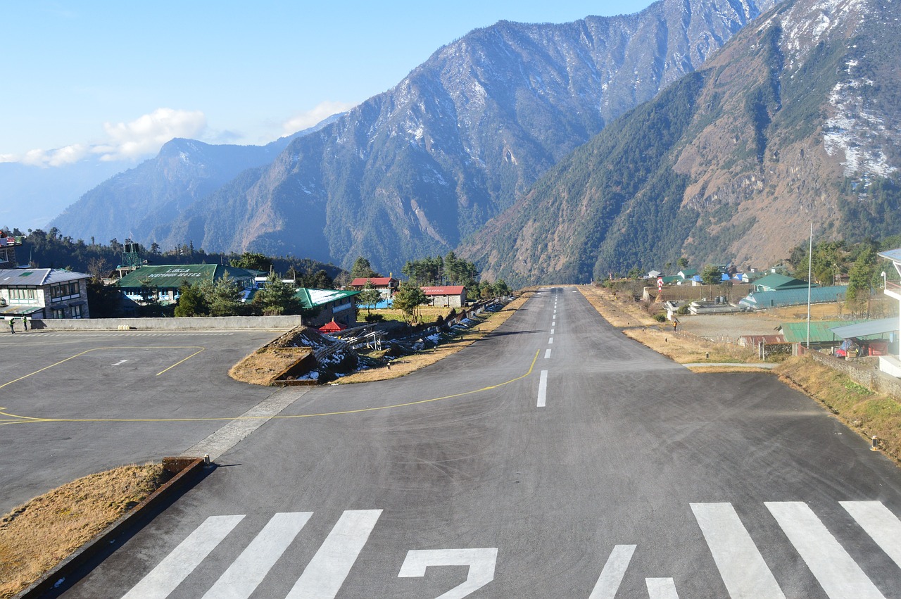 Day 16 : Fly from Lukla to Ramechap, 20Min and Drive to Kathmandu 1300m, 5hrs. Overnight in Kathmandu