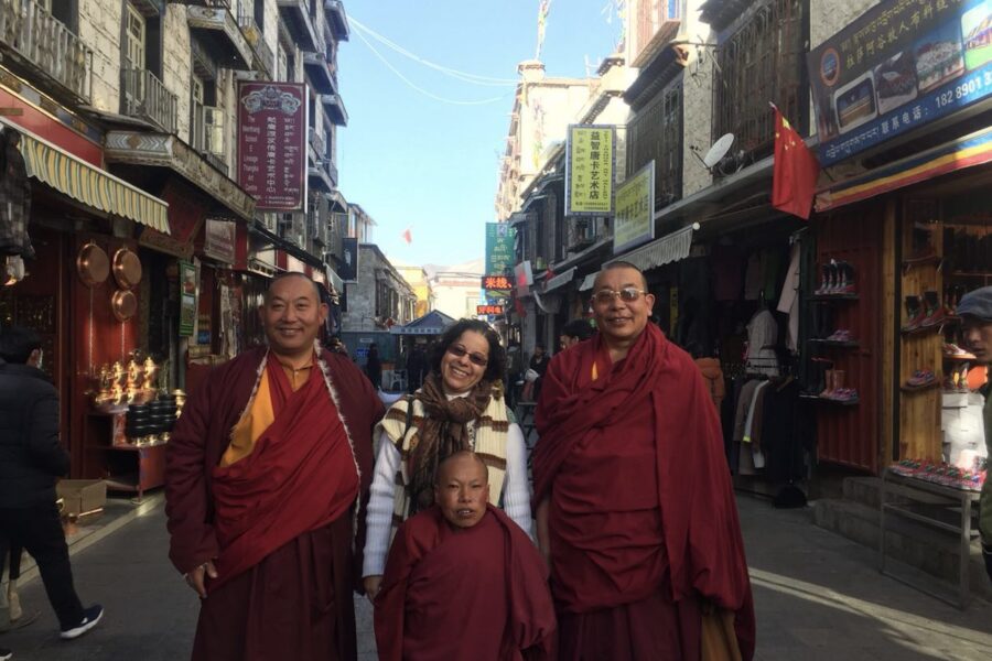 Exploring Lhasa’s Cultural Treasures: A Journey into the Heart of Tibet 2024
